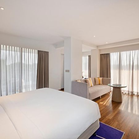 Vivanta Goa, Miramar 帕纳吉 外观 照片