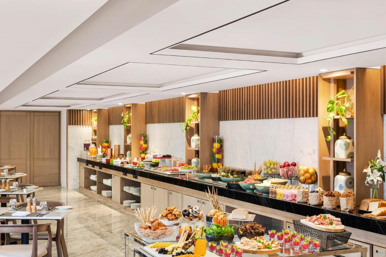 Vivanta Goa, Miramar 帕纳吉 外观 照片