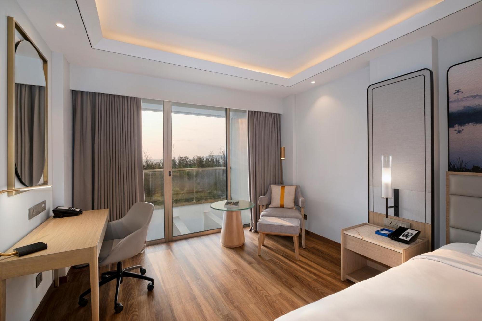 Vivanta Goa, Miramar 帕纳吉 外观 照片